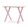 Escritorio pequeño rosado